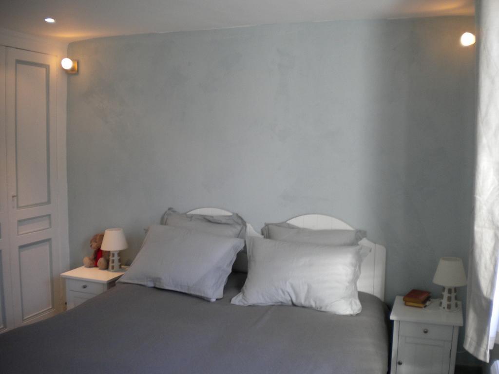 La Petite Fugue Apartment Honfleur Room photo